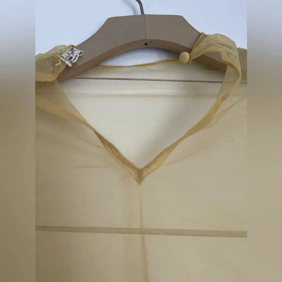 NWOT Free People Bali Posie Mesh Bead Embellished
Cami Top - Picture 12 of 13